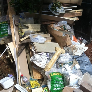 Remove Garden Waste in Caversham Park Village